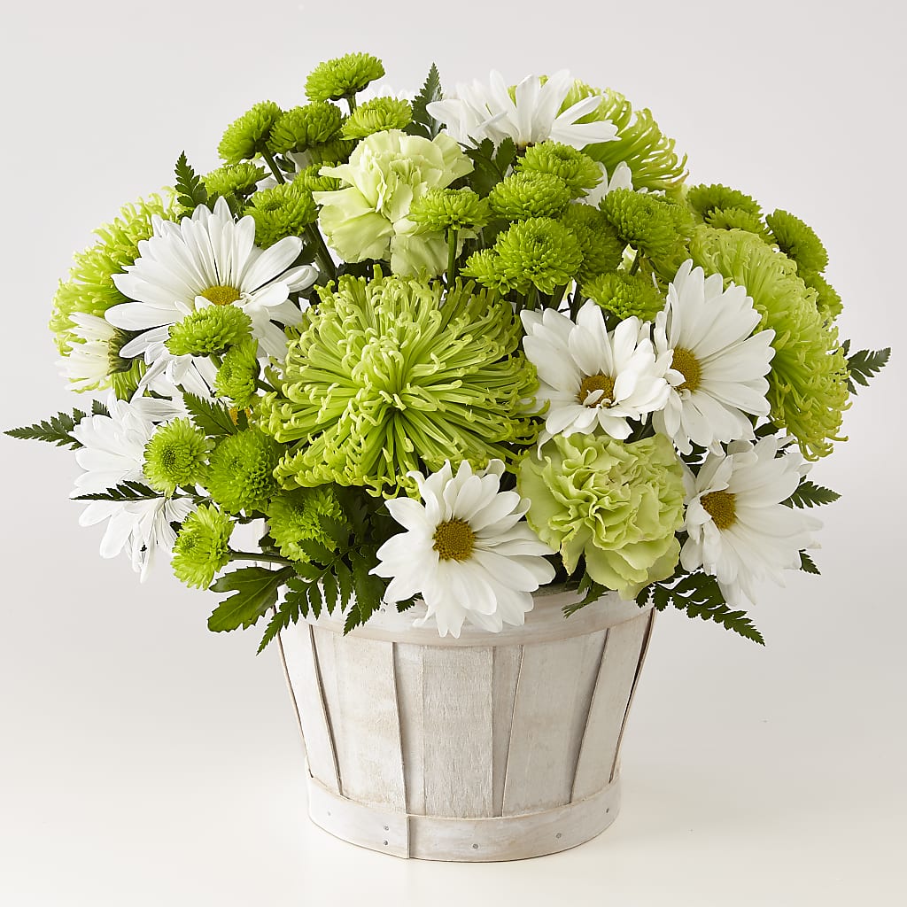 Lucky Charm Basket (Standard) – FRIEND'S FLOWERS, Los Angeles CA