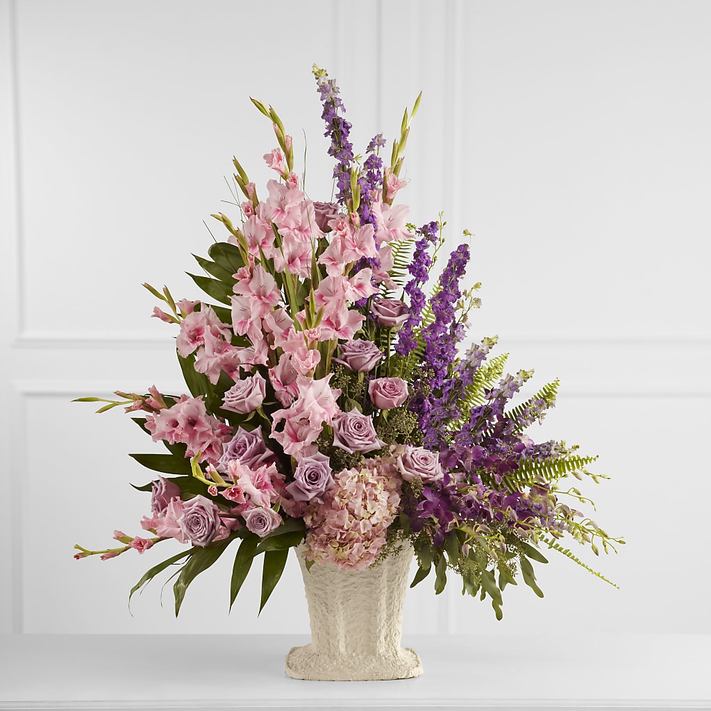 Flowing Garden Arrangement – FRIEND'S FLOWERS, Los Angeles CA