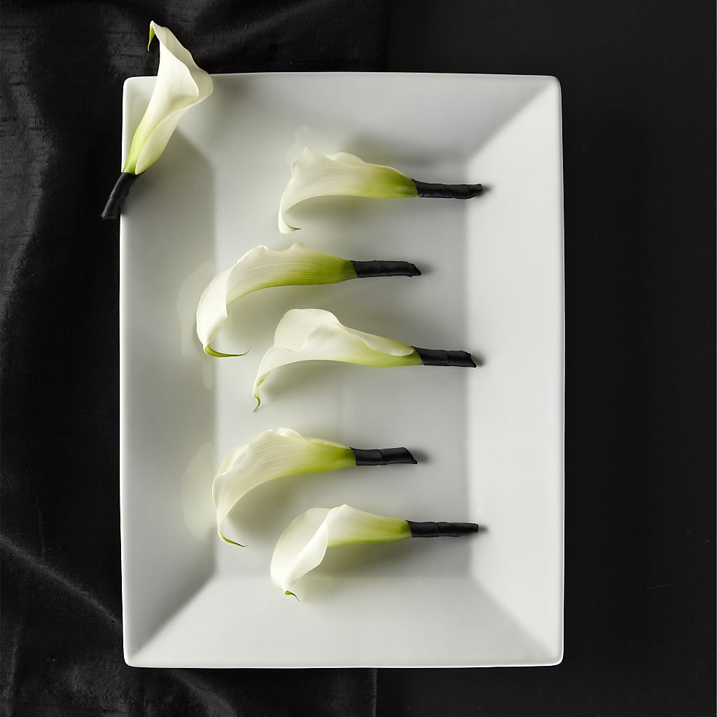 Calla Lily Promise Boutonniere – FRIEND'S FLOWERS, Los Angeles CA