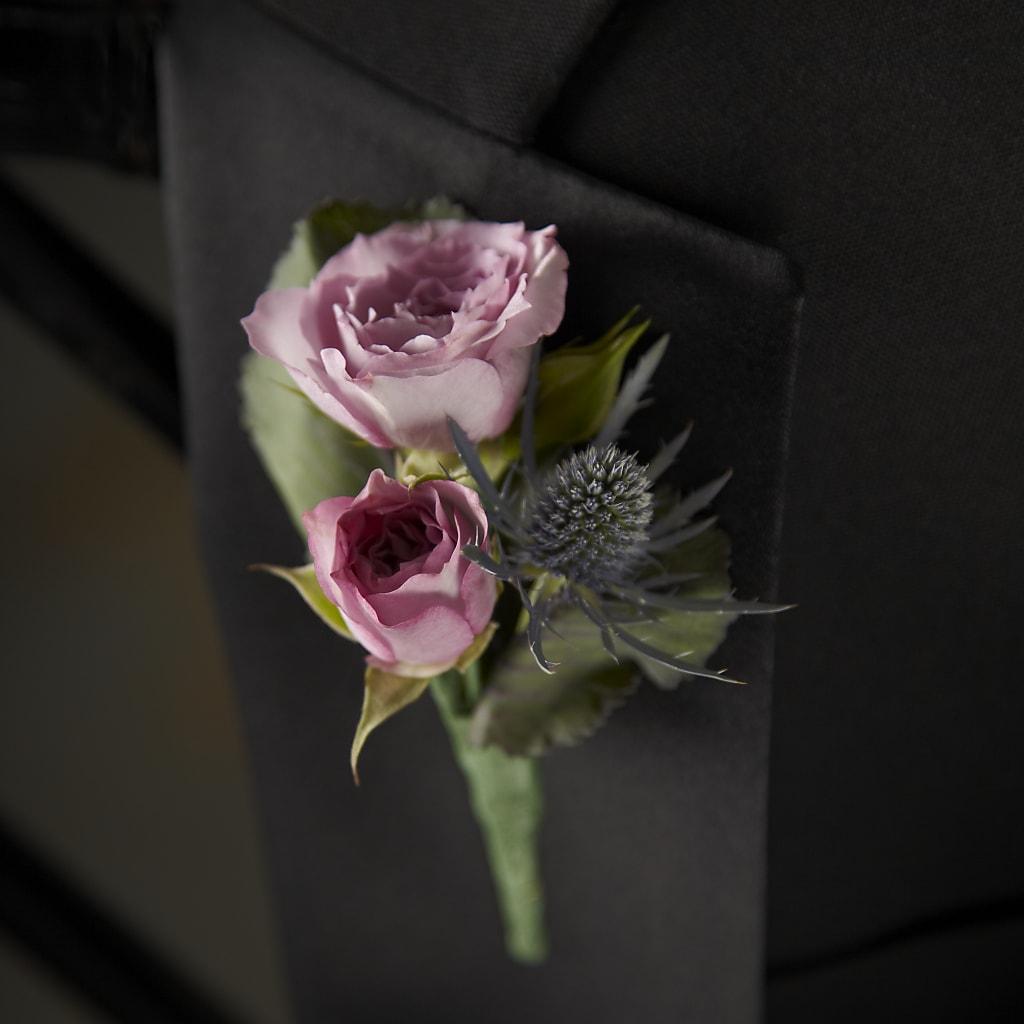 Veronica Boutonniere – FRIEND'S FLOWERS, Los Angeles CA