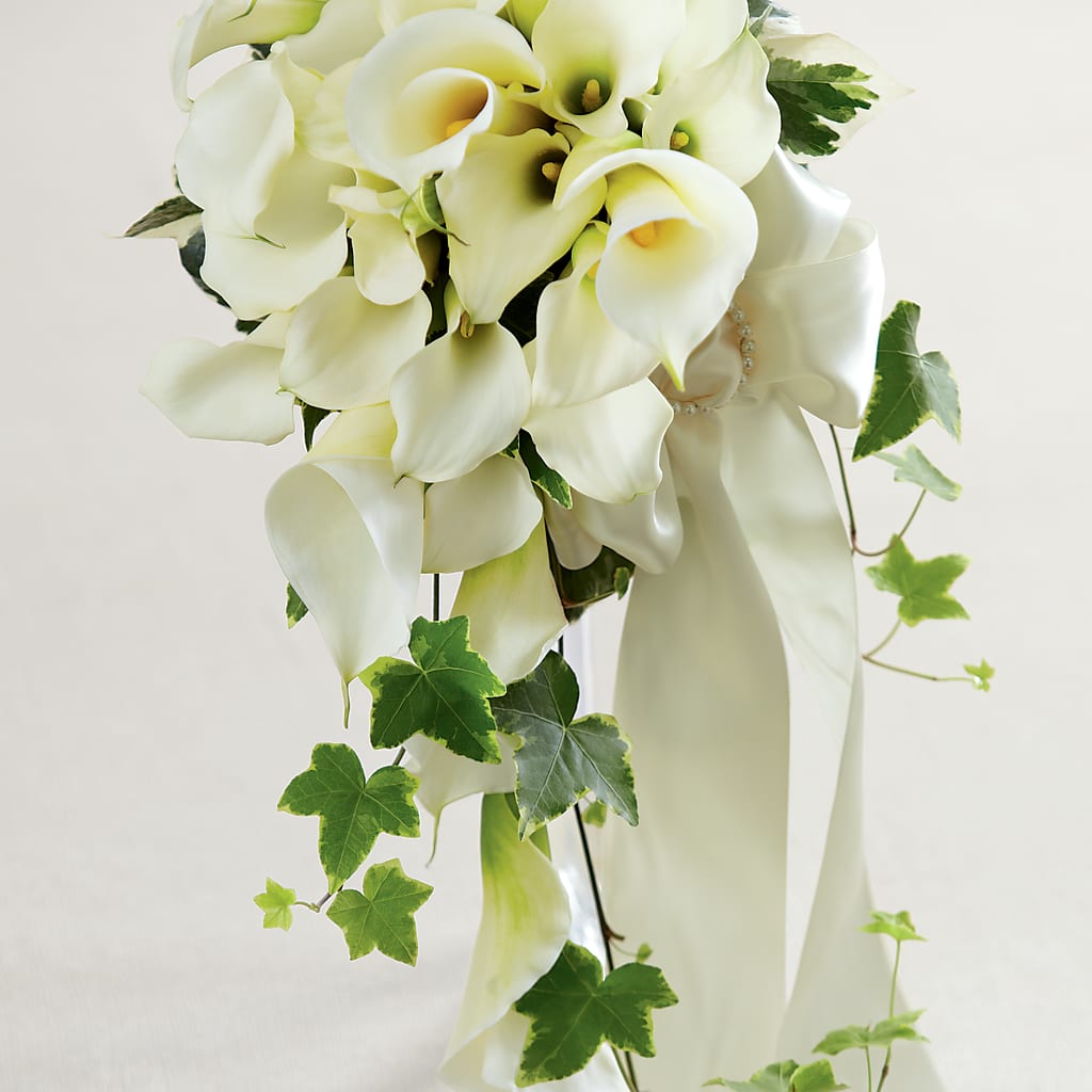 White Chapel Bouquet – FRIEND'S FLOWERS, Los Angeles CA
