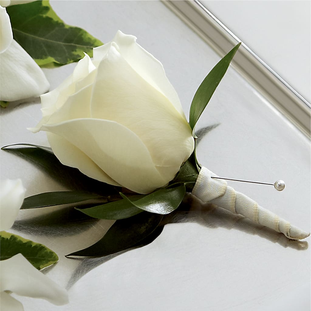 White Rose Boutonniere – FRIEND'S FLOWERS, Los Angeles CA