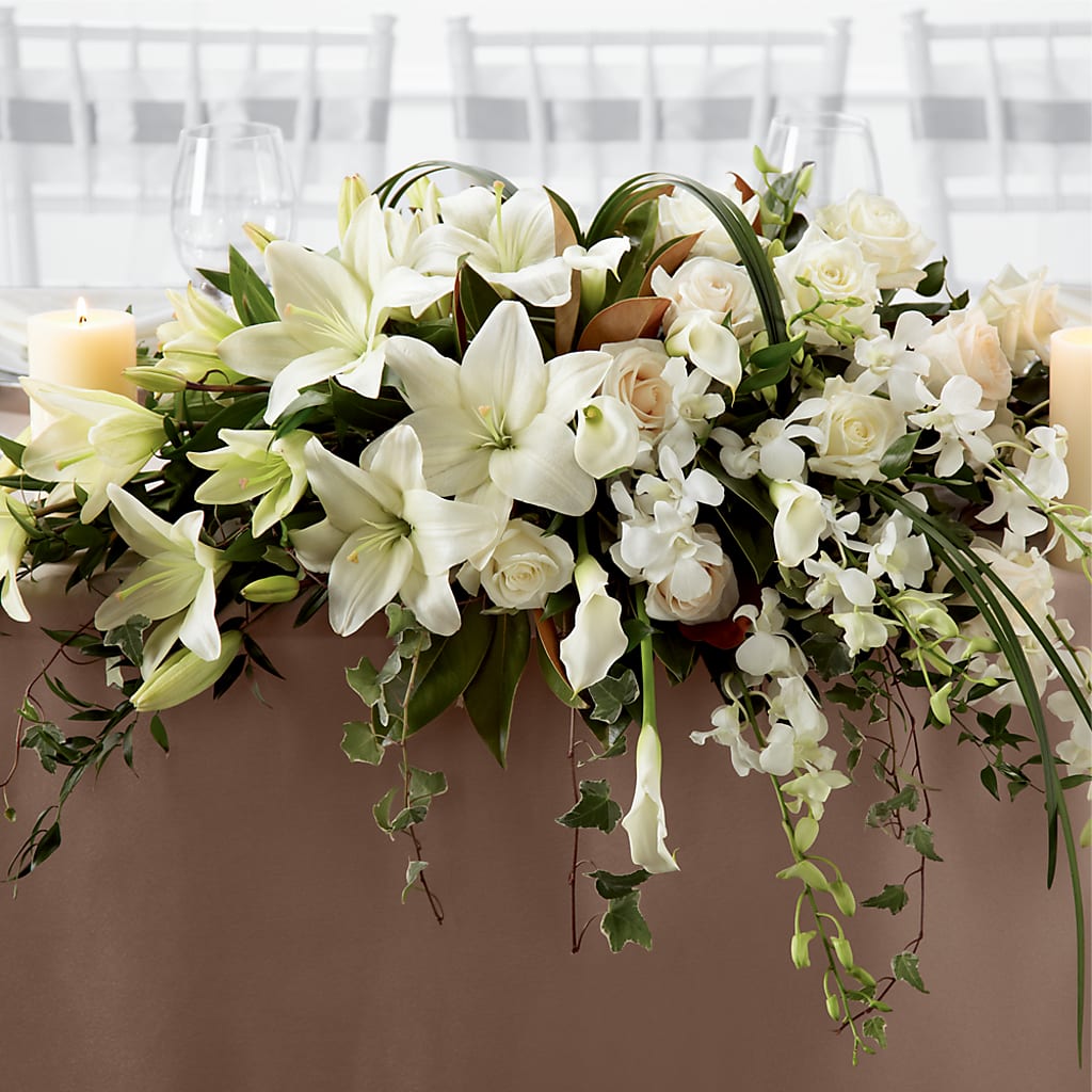 White Linen Arrangement – FRIEND'S FLOWERS, Los Angeles CA