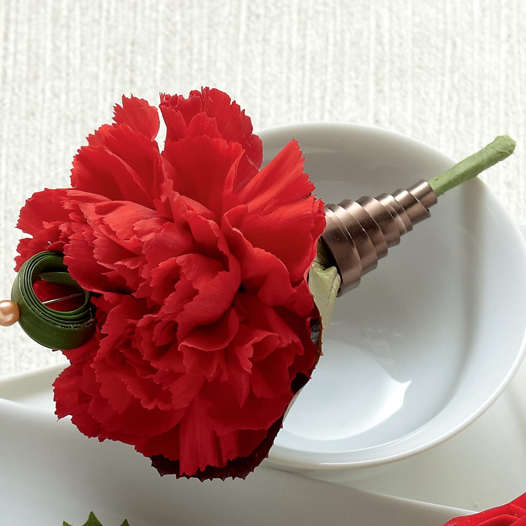 Red Carnation Boutonniere – FRIEND'S FLOWERS, Los Angeles CA