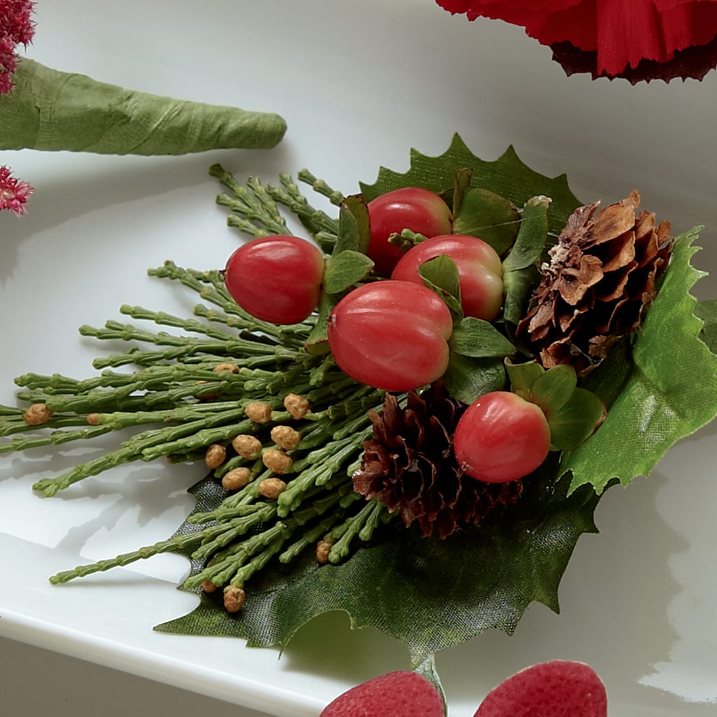 Red Berry Boutonniere – FRIEND'S FLOWERS, Los Angeles CA