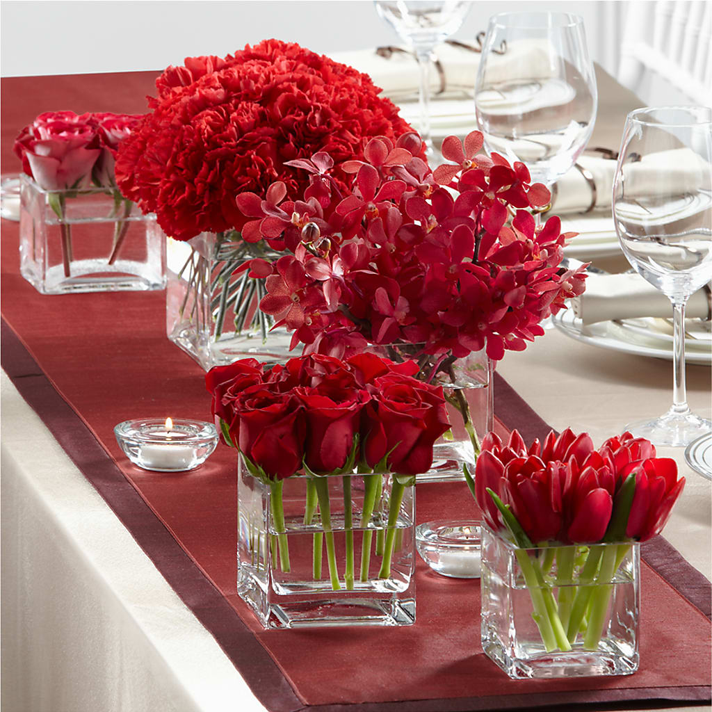 Modern Grace Centerpiece – FRIEND'S FLOWERS, Los Angeles CA