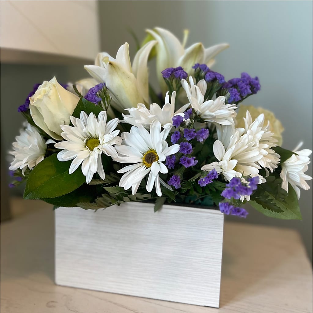 Beyond Blue Box Bouquet – FRIEND'S FLOWERS, Los Angeles CA