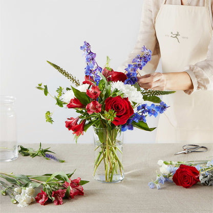 Star Spangled - A Florist Original – FRIEND'S FLOWERS, Los Angeles CA