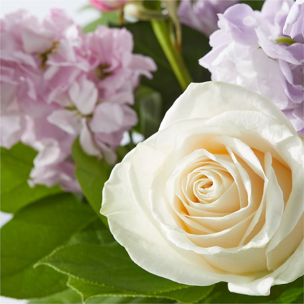 Springtime Spritz Bouquet – FRIEND'S FLOWERS, Los Angeles CA