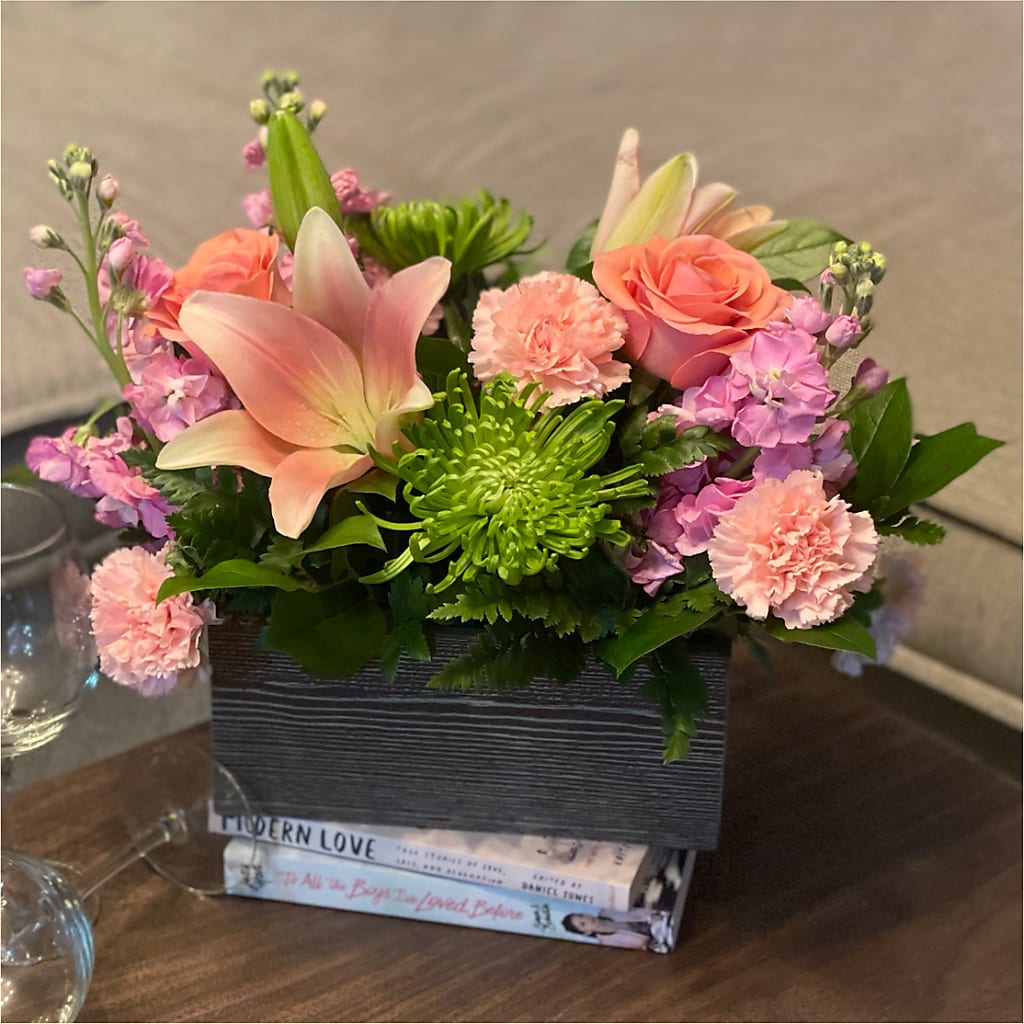 Beautiful Spirit Basket – FRIEND'S FLOWERS, Los Angeles CA