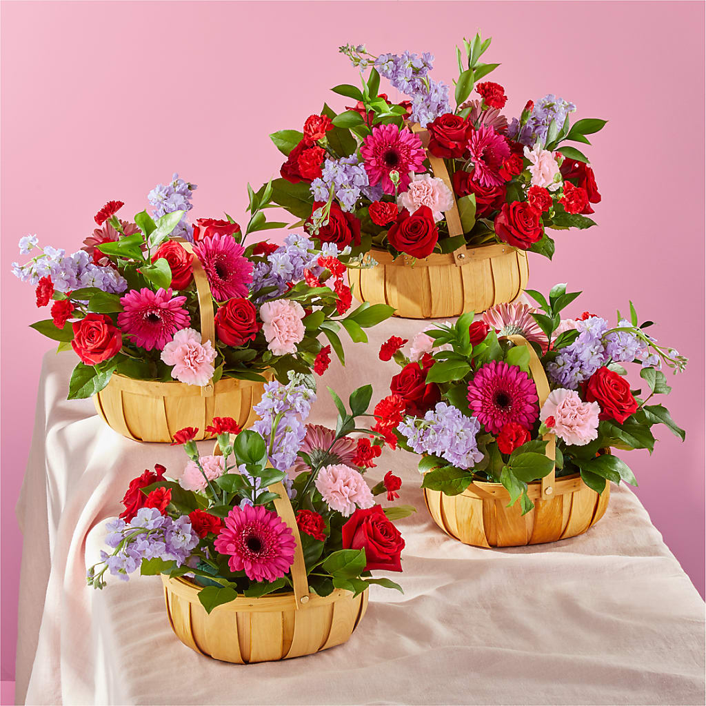 Pink Picnic Basket – FRIEND'S FLOWERS, Los Angeles CA