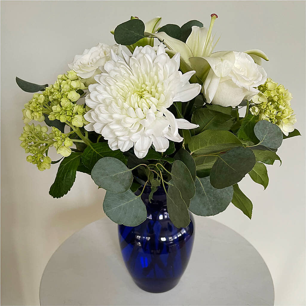 Snowy Dreams Bouquet – FRIEND'S FLOWERS, Los Angeles CA