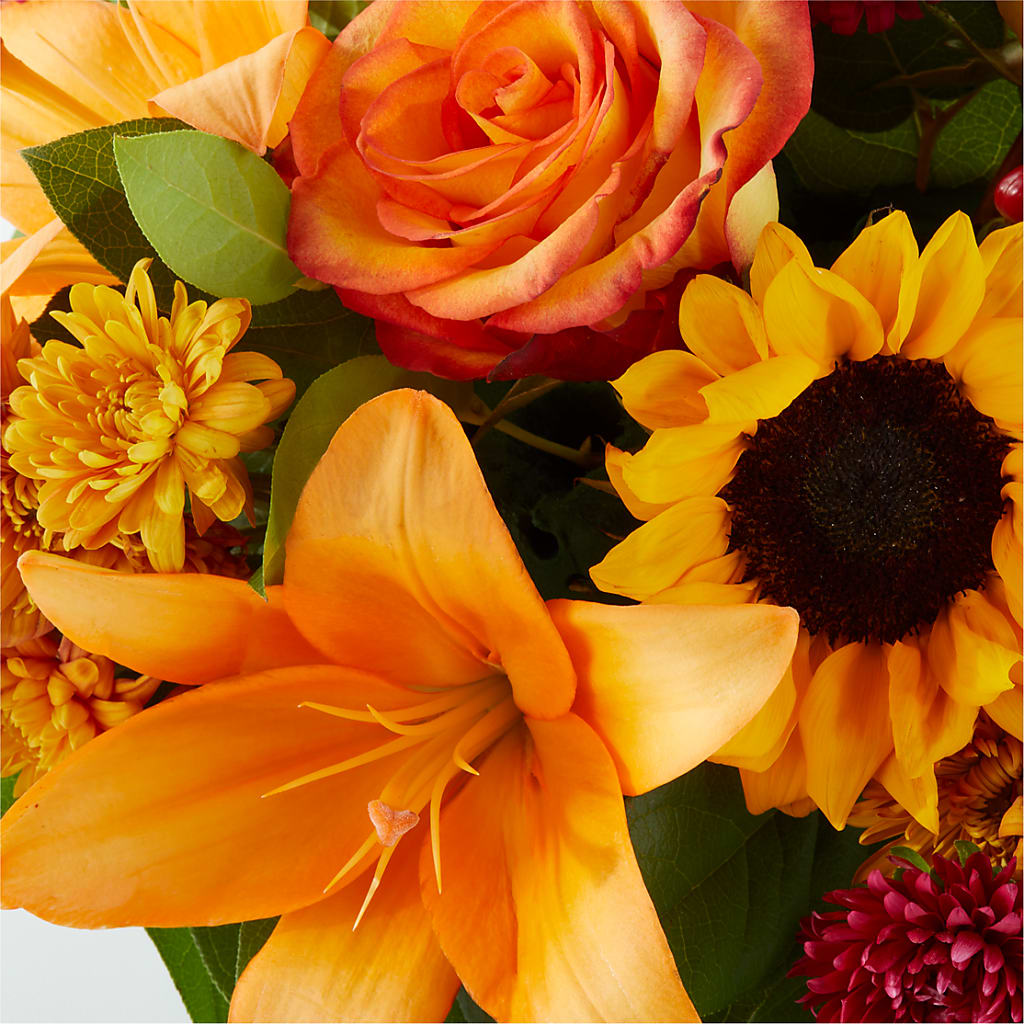 Grateful Centerpiece – FRIEND'S FLOWERS, Los Angeles CA