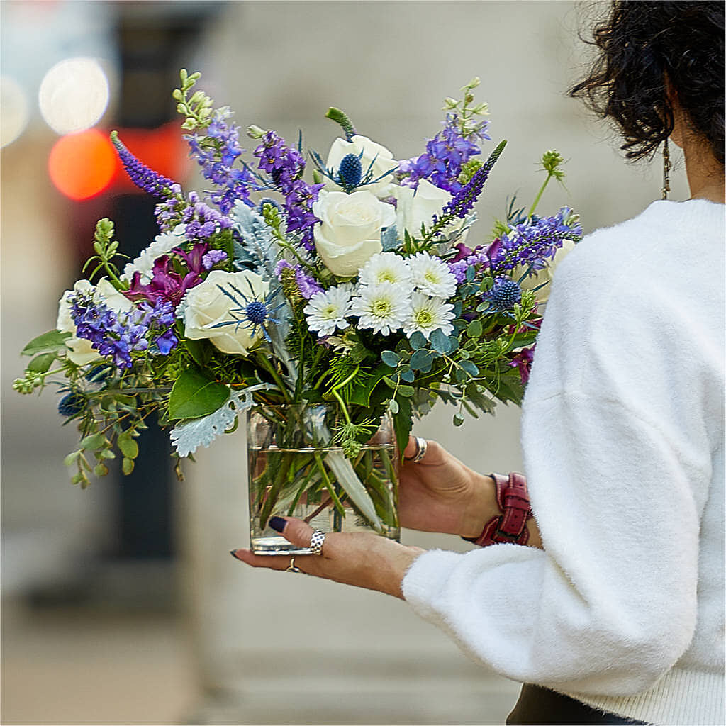 Shooting Star Bouquet – FRIEND'S FLOWERS, Los Angeles CA