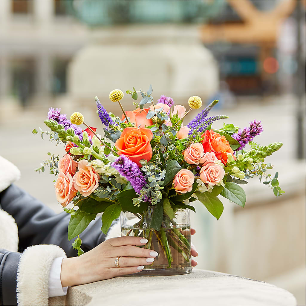 The Standout Bouquet – FRIEND'S FLOWERS, Los Angeles CA